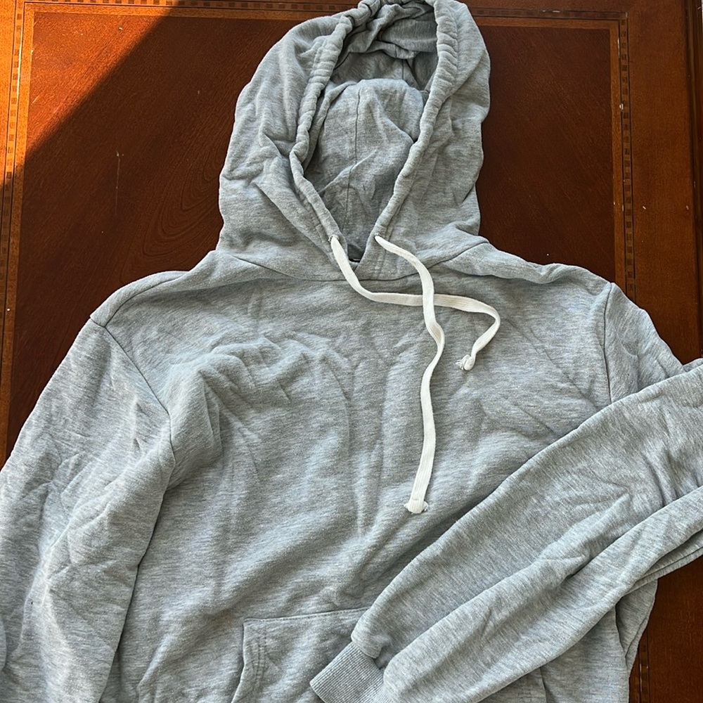 Essential Hoodie Forever 21